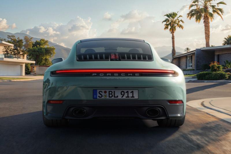 2026 Porsche 911 4S 2