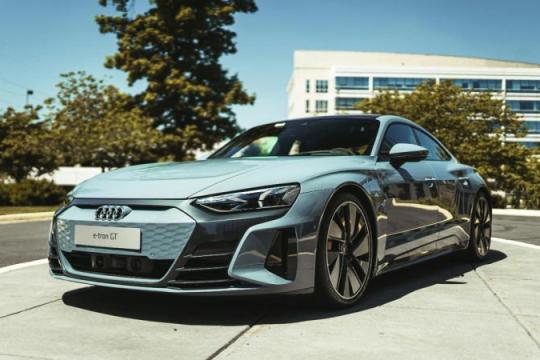 为何奥迪RS e-tron GT的瞬时扭矩依然令人震撼