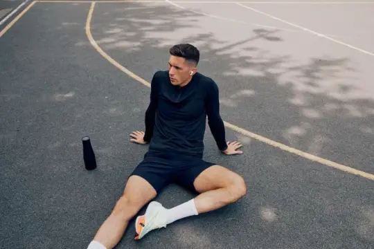 Lifestyle Lean运动休闲系列：功能与时尚的完美结合