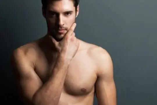 皮肤容易出油？试试这些实用技巧打造哑光妆效