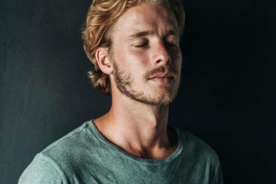 揭秘：SSRIs/SNRIs与性欲减退之间的隐秘联系