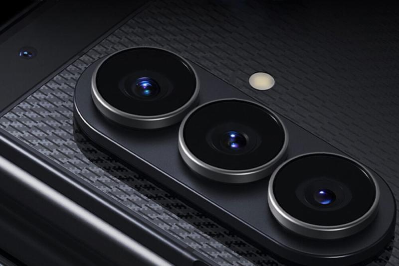 Samsung Galaxy Z Trifold 3