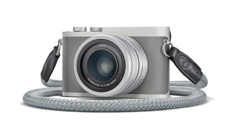 Leica Q2 Ghost by Hodinkee
