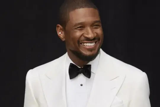 Usher成为Ralph Lauren全新香水Ralph’s Club New York的代言人