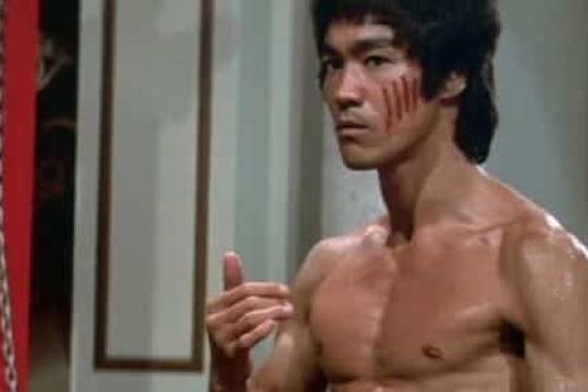 揭秘李小龙传奇体能训练的秘密