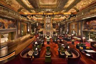 全球顶级酒店酒吧：五大优雅与奢华的象征