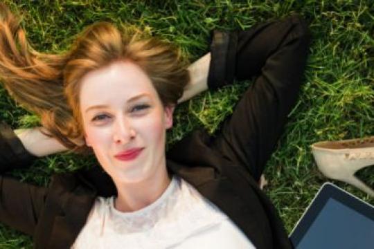 与独立女性约会时你必须知道的15件事