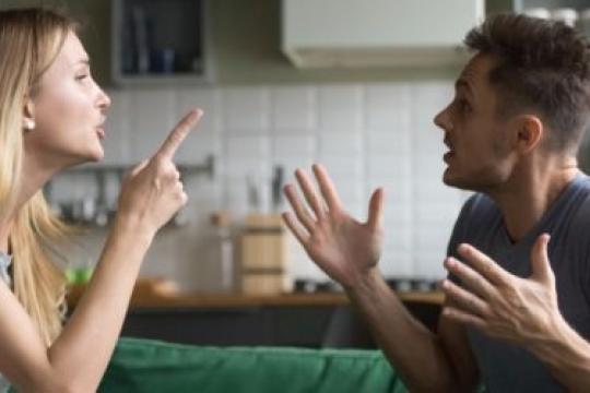 为什么有些男人讨厌女人，却浑然不觉