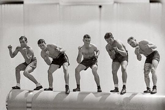 像拳手一样训练——训练计划#2：力量训练与沙袋练习