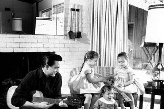 十首关于父亲的经典歌曲