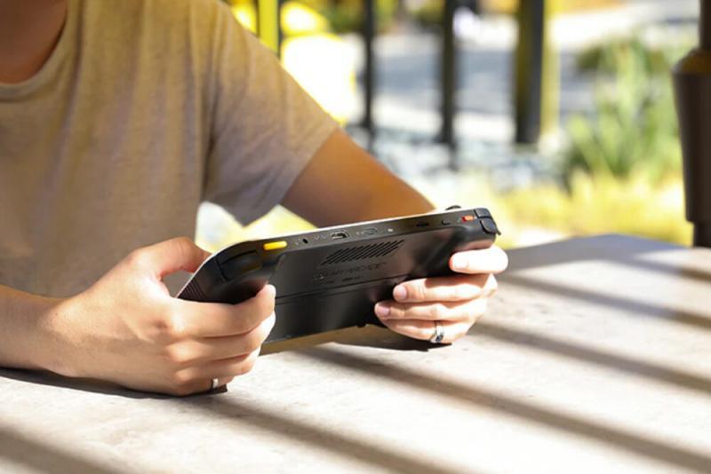 Atari Gamestation Go Handheld 4