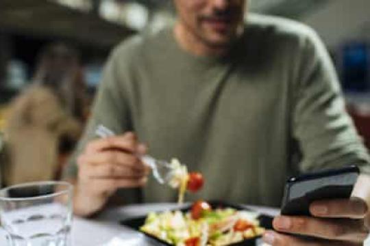 如何将ChatGPT变成你的私人营养教练，你也可以做到