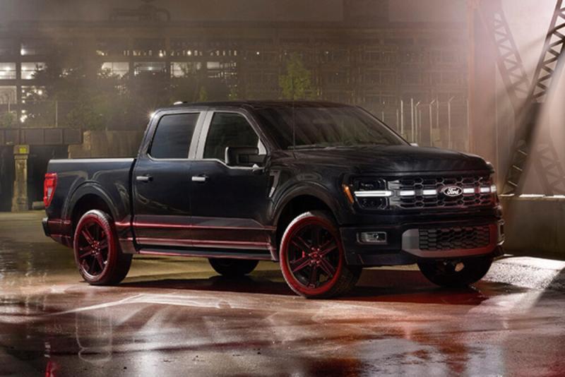 2025 F 150 Lobo 1