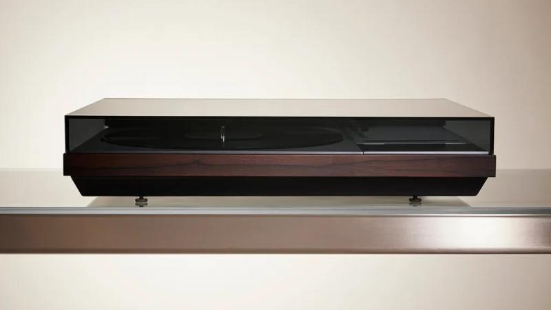 The front of the turntable