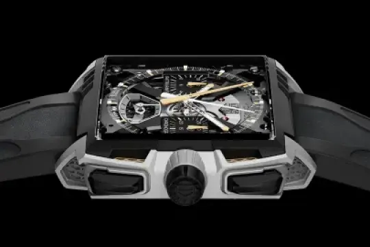 TAG Heuer 推出全新 Monaco 与 Carrera 计时腕表