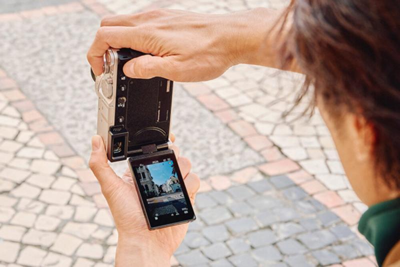Panasonic LUMIX L10 4