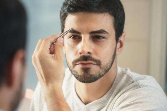 眉毛能让你的面容焕然一新——别忽视它们