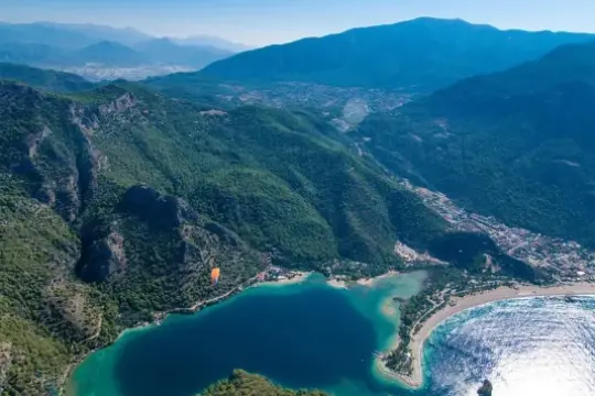 土耳其爱琴海岸：放松与冒险的理想之地