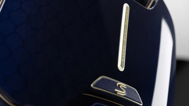 A close-up of the back of the Senna Cockpit, a high-tech office chair inspired by cockpits in the motorsport and airspace industries.