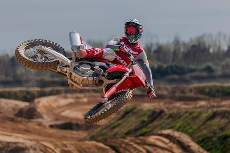 2025 Ducati Desmo450 MX 4