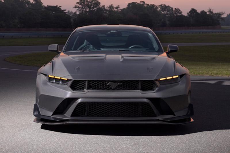 Ford Mustang GTD Liquid Carbon 1