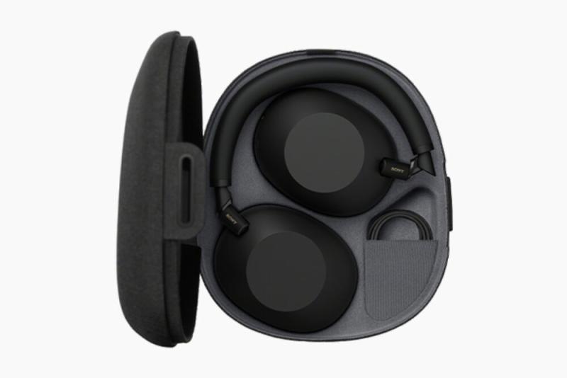 Sony WH1000XM6 Headphones 2