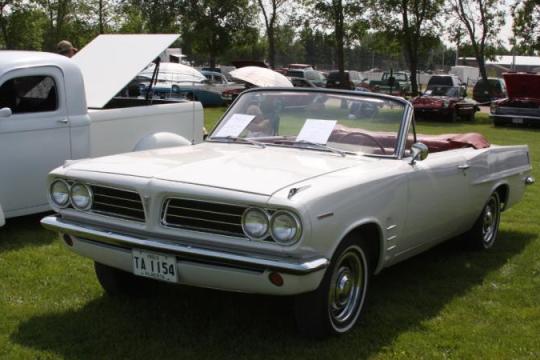 1963款庞蒂克Tempest与1963款奥兹莫比尔F-85：一场未能经受时间考验的冒险