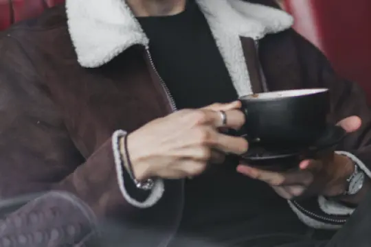 男士佩戴珠宝的指南