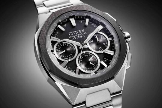 6款火热红色腕表，见证石英表的强势回归