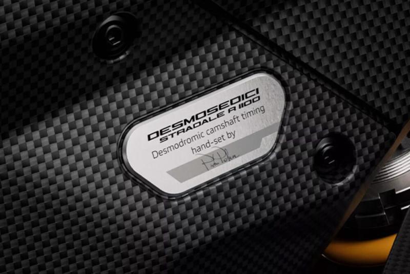 2027 Ducati Superleggera V4 Centenario 5