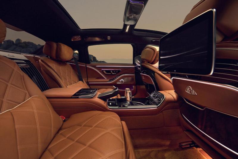 2027 Mercedes Maybach S Class 4