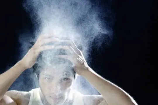 让今年成为你彻底战胜头皮屑的一年