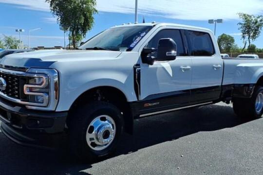 2026款福特F-350车型详解：配置、拖拽能力及Super Duty选项