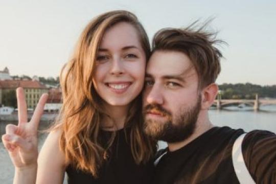 从友情走向爱情的关键建议