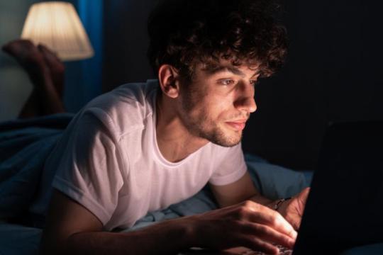 担心自己沉迷色情内容？这7个方法帮你有效戒除