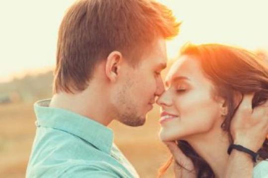 男士必知的9条恋爱建议——赢得她心的关键