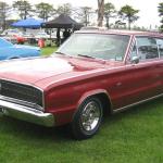 1966款道奇Charger Hemi：426马力的强悍动力让驾驶者措手不及