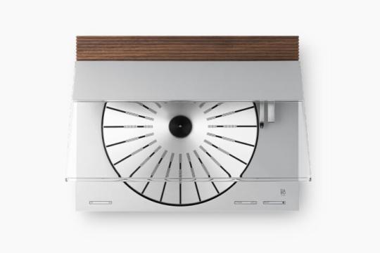 Bang & Olufsen复刻1985年经典唱盘，焕发流媒体时代新魅力