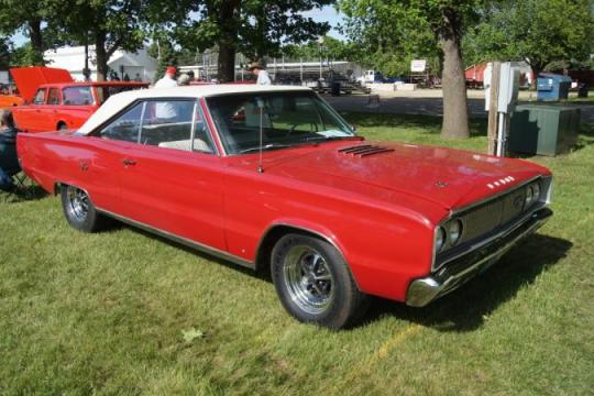 1967年Dodge Coronet R/T的性能与收藏价值解析