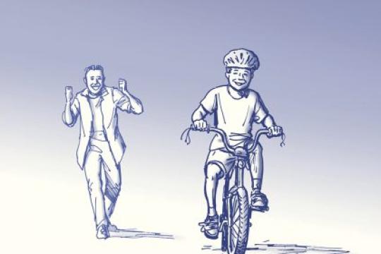 如何让孩子自然学会骑自行车（无需刻意“教”）