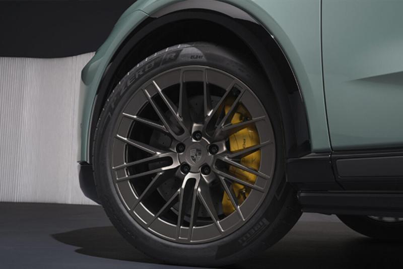 2026 Porsche Cayenne EV 3