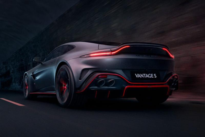 Aston Martin Vantage S 3