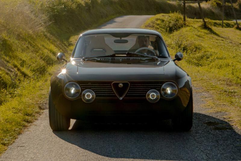 Totem Alfa Romeo GT Super Farina 1