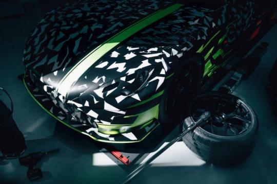 梅赛德斯-AMG打造专注赛道的GT，誓夺纽博格林圈速纪录