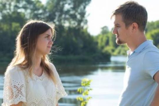 他为什么总是反复回来？15个主要原因解析