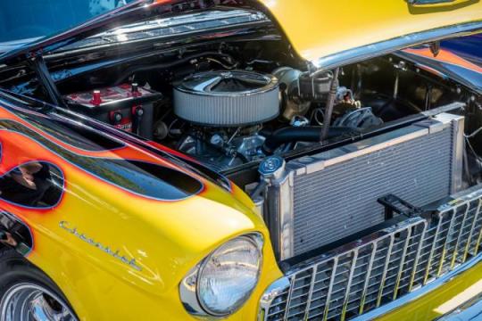 这款小型Chevy发动机默默驱动着美国最快的街车