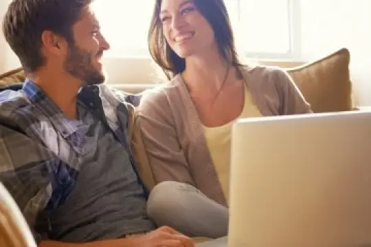 你的胡须透露了什么关于你感情状态的秘密信息？