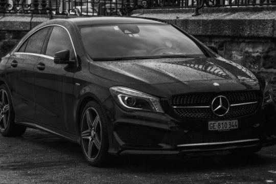 梅赛德斯-AMG为下一代C级旗舰车型打造平面曲轴V8发动机