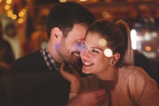 确定恋爱关系需要多少次约会？7个关键阶段