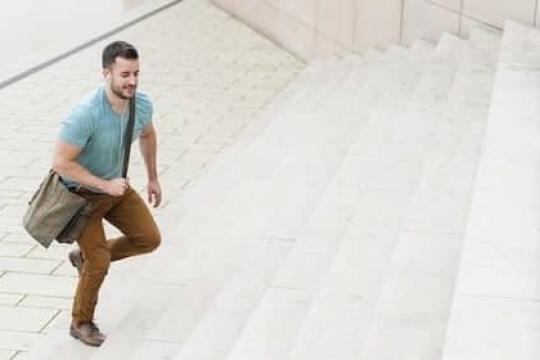 播客 #955：NEAT的力量——少动多瘦的秘密